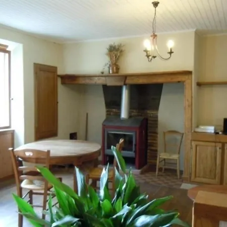 Nyaraló House - 6 Pers, 107 M2, 4/3 Brengues