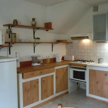 House - 6 Pers, 107 M2, 4/3 * Brengues
